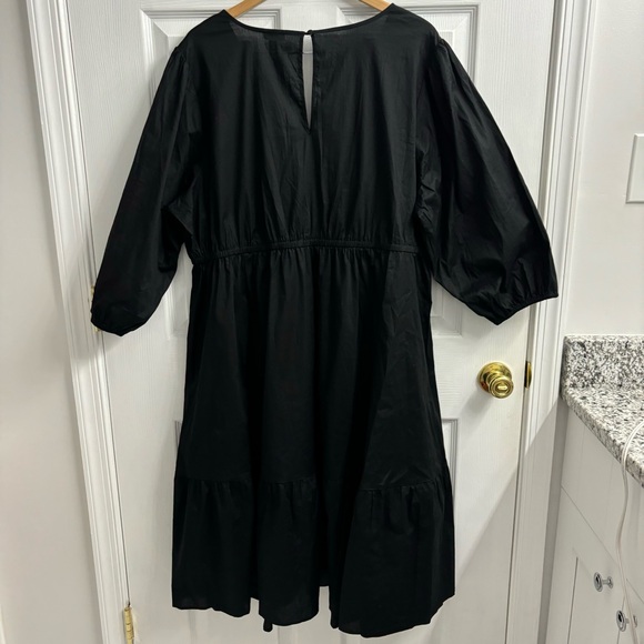 Torrid Midi Poplin Tiered Dress 3X Black NWT Puff Sleeves Elastic Waist - Picture 9 of 10